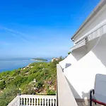 One-bedroom In Apartamento Primošten