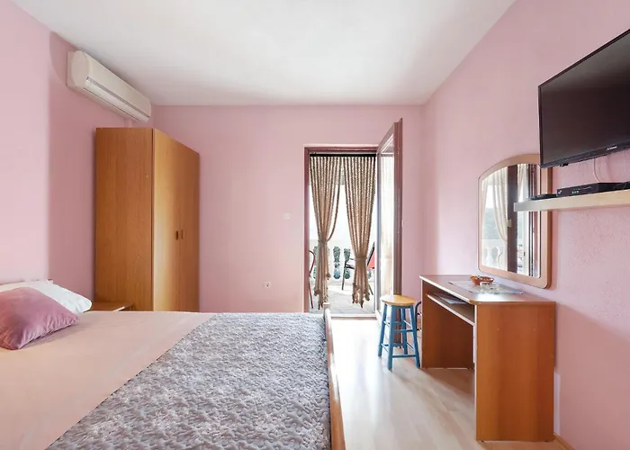 Appartamento One-bedroom In Primošten