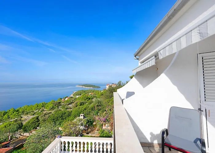 One-bedroom In Appartamento Primošten